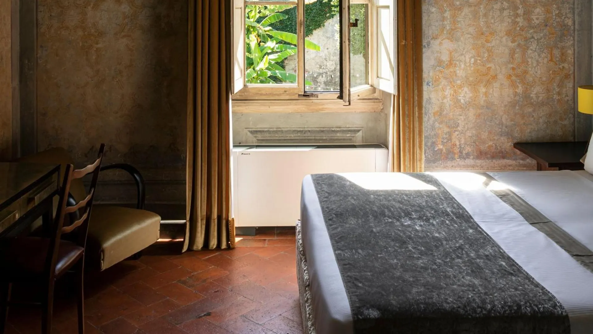 Numa Florence Palazzo San Niccolo Aparthotel