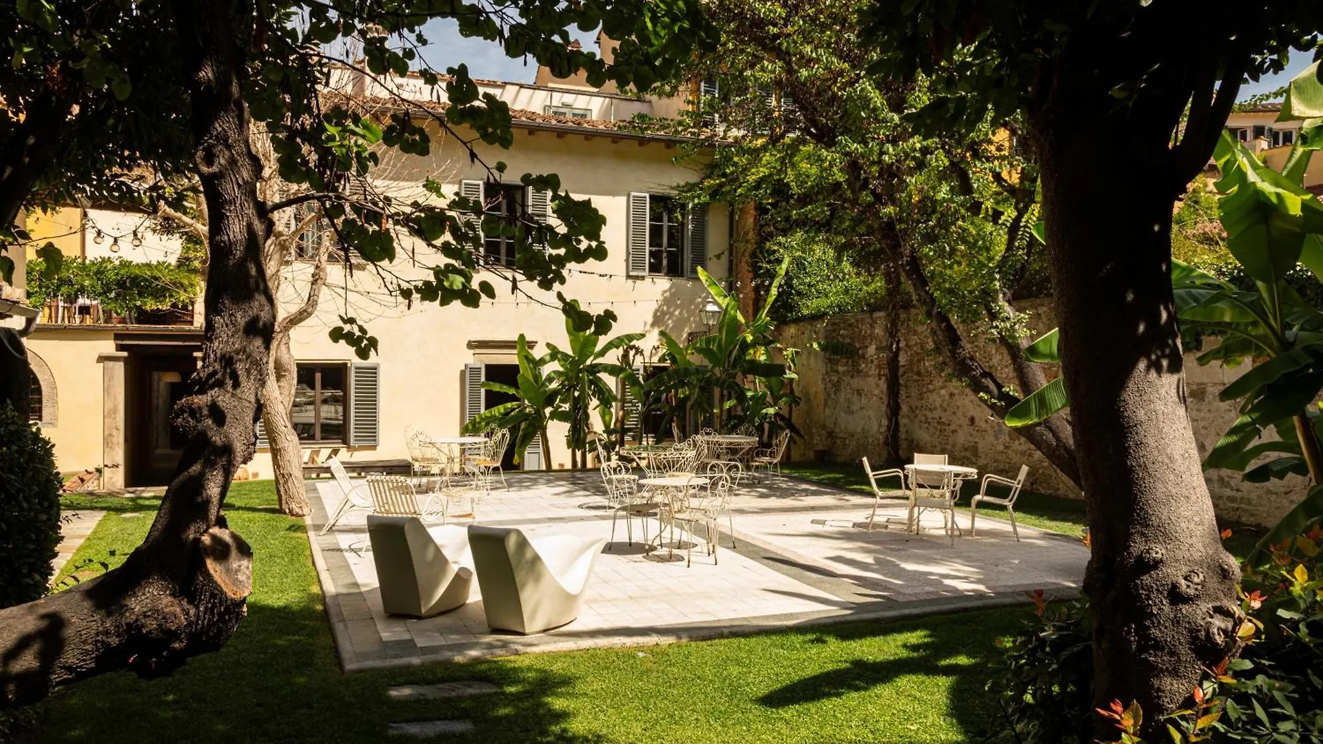 Numa Florence Palazzo San Niccolo Aparthotel