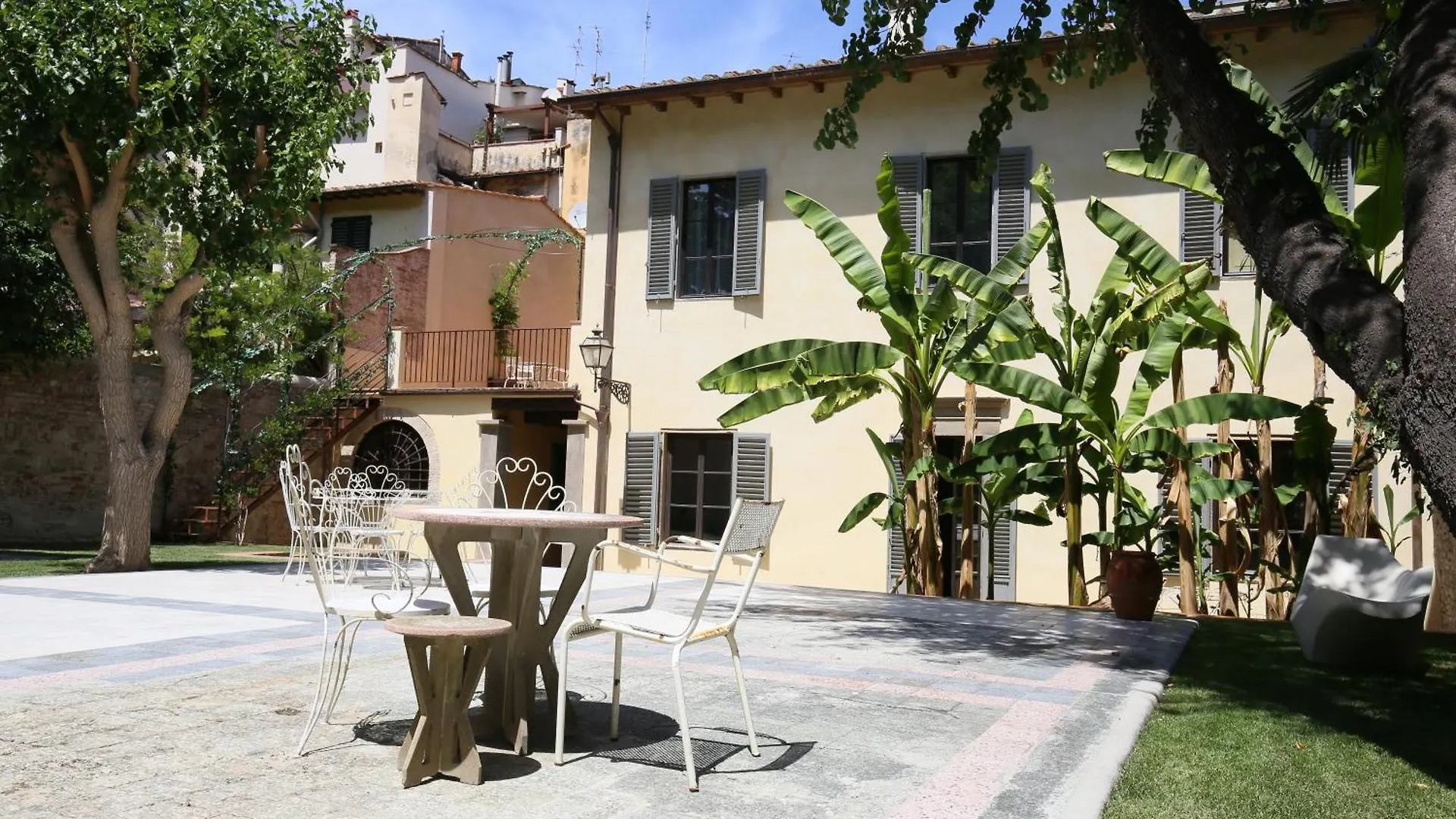 Numa Florence Palazzo San Niccolo 4*,  Italy