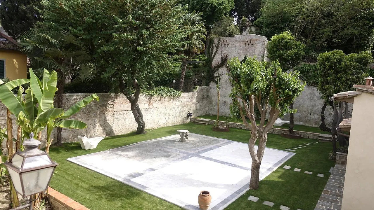 Aparthotel Numa Florence Palazzo San Niccolo